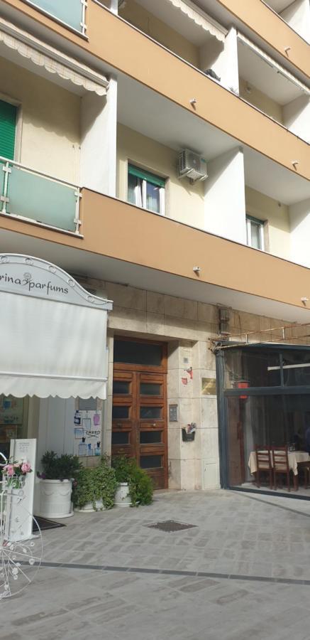 Regina Elena Al Mare Apartment Pescara Ngoại thất bức ảnh